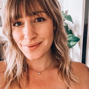 Meet your Posher, Shira